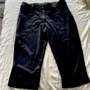 Salomon cropped size 12 pants
